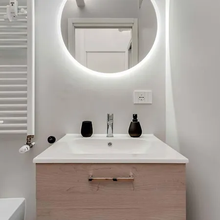 New Milan Central Apartment Esterno foto